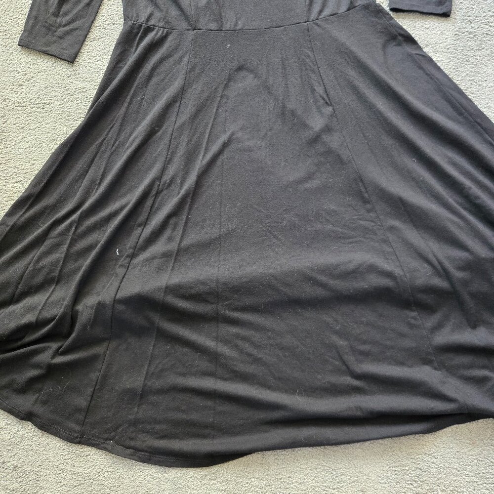 Black Torrid Long Sleeve Dress Size 1 Midi Length Lace Up Front - Picture 9 of 12